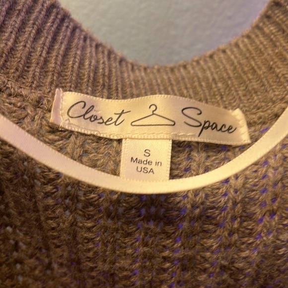 Cardigan. - Picture 2 of 2